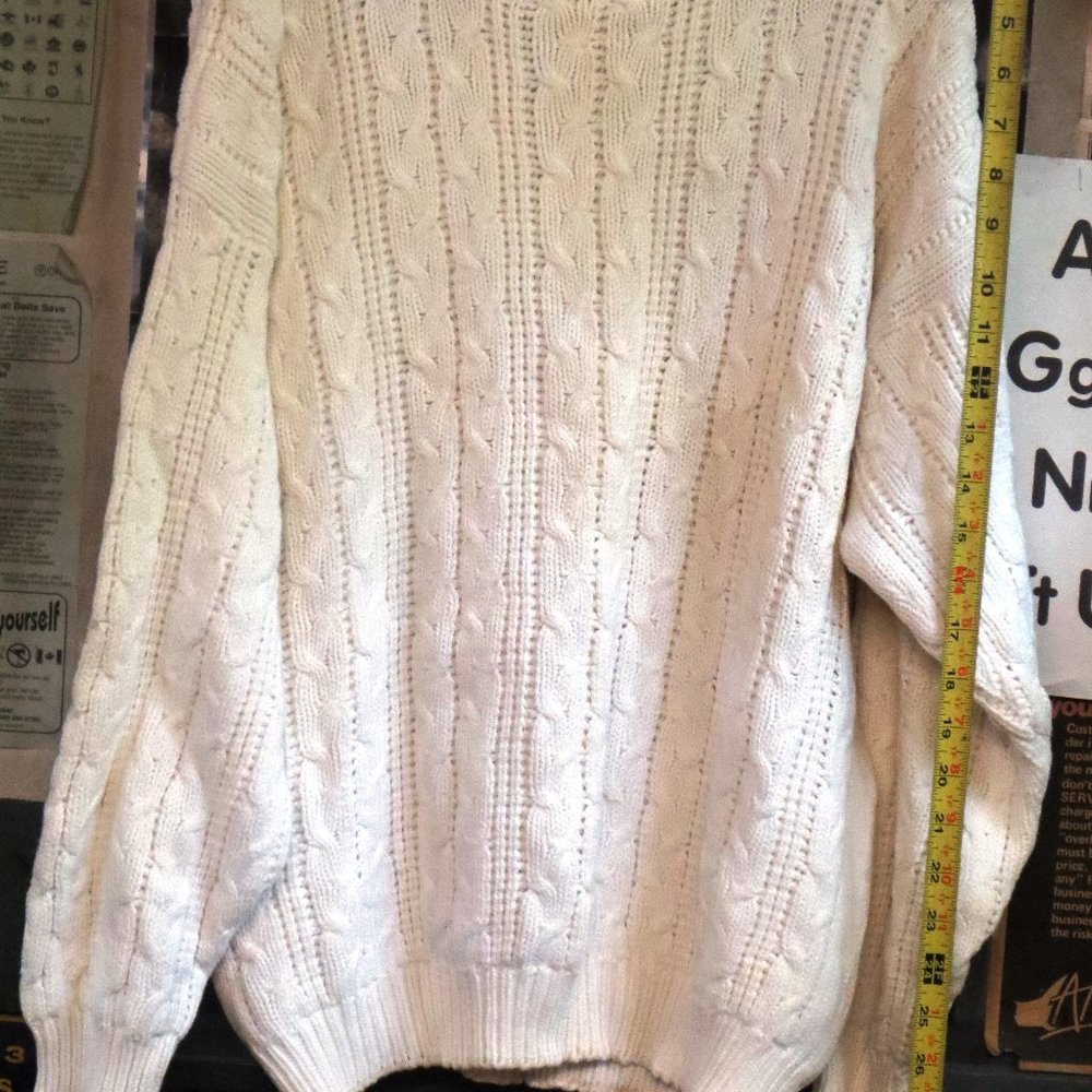 White sweater 100% cotton made by President Stone